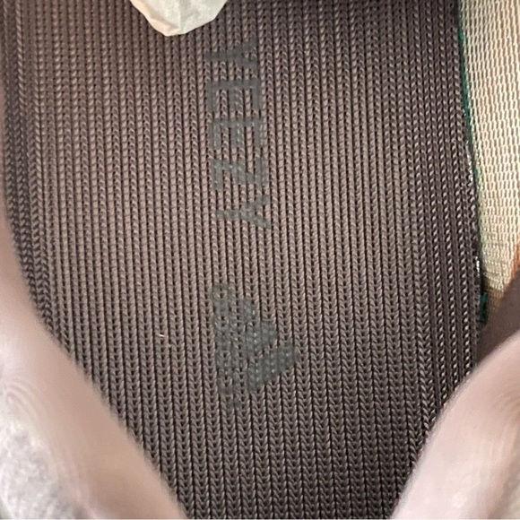 adidas Yeezy 700 V3 GY4109 Copper Fade size 10.5 NWT - Picture 6 of 12